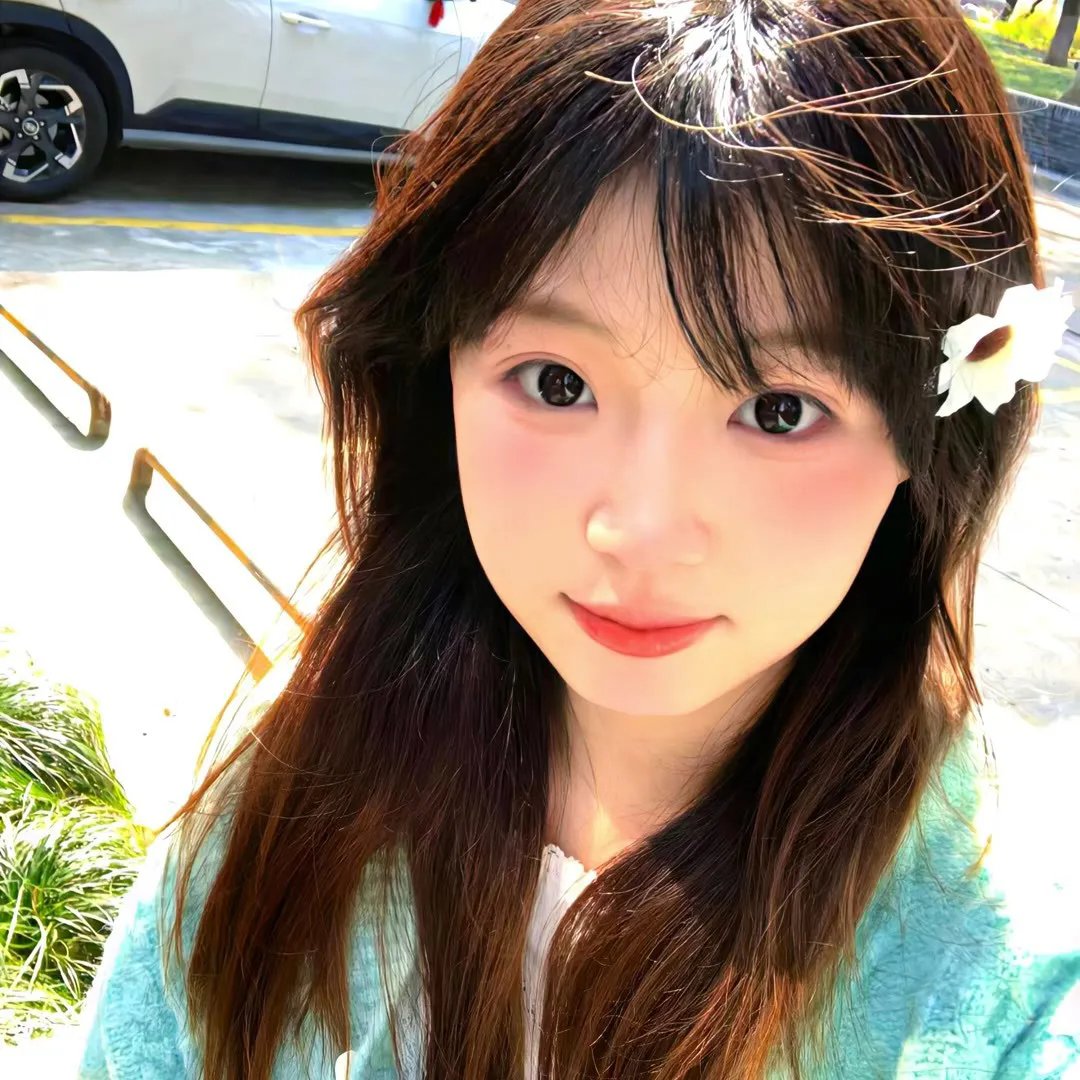 行走的鸡毛掸子